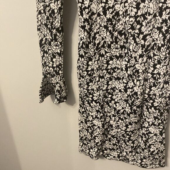 Michael Kors Women Black And White Floral Bell Sleeve Bodycon Dress Size XS - Picture 10 of 12